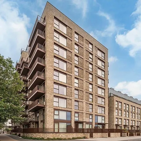 Single Bed In Shared Apt Greater London Gem Near O2 Arena & Thames With Free Parking Exterior photo